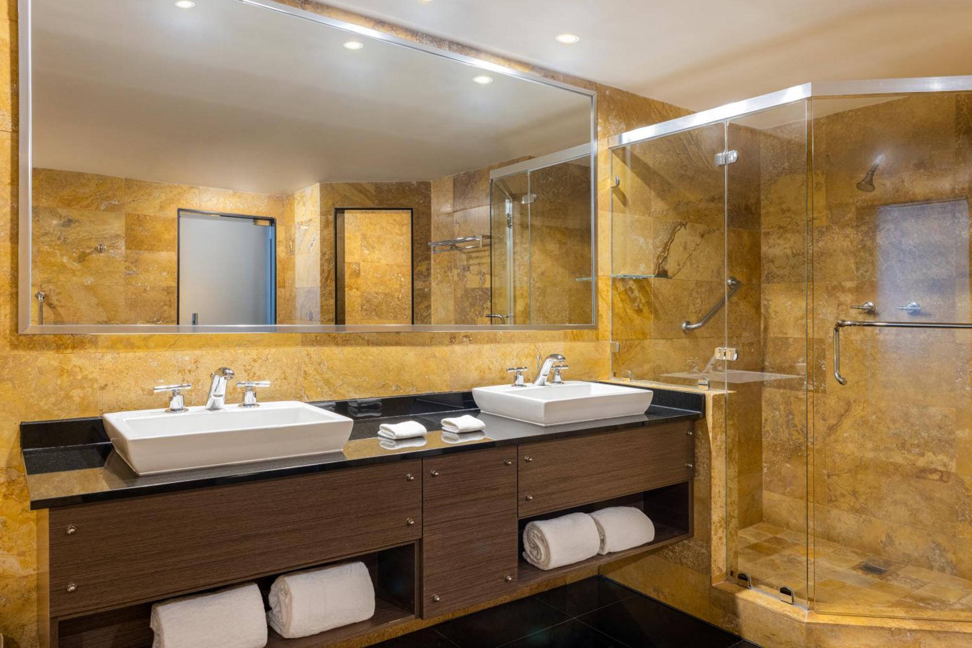 Le Meridien Panama Room photo